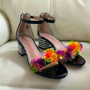 Betsey Johnson Iria Floral Striped Block Heels Ankle Strap Sandals Neon Size 6